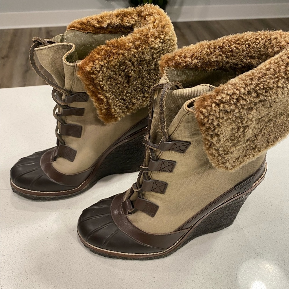 Tory Burch Brown Fleece Ankle Cover Wedge Outdoor Boots 🤎 - Picture 7 of 16